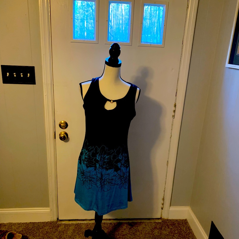 NWOT black and blue spring time dress